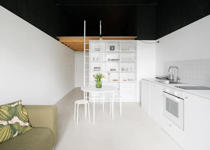 Stylish With A View Of Blue Church Appartement