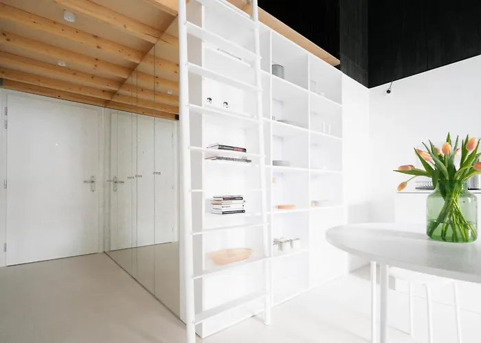 Stylish With A View Of Blue Church Appartement *