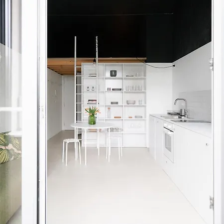 Apartment Stylish With A View Of Blue Church Pressburg