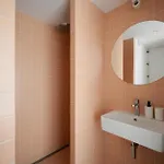 Stylish With A View Of Blue Church Apartman